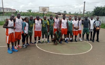 Les Bénévoles De l’Association Bonbon Du Dimanche Partagent Leur Passion Pour Le Basket-ball Avec Les Jeunes Du Cameroun